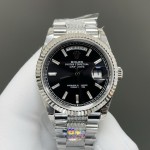 Sunday Calendar series women's watch, black dial, silver bezel, 36mm, with diamond-set silver President-style bracelet.